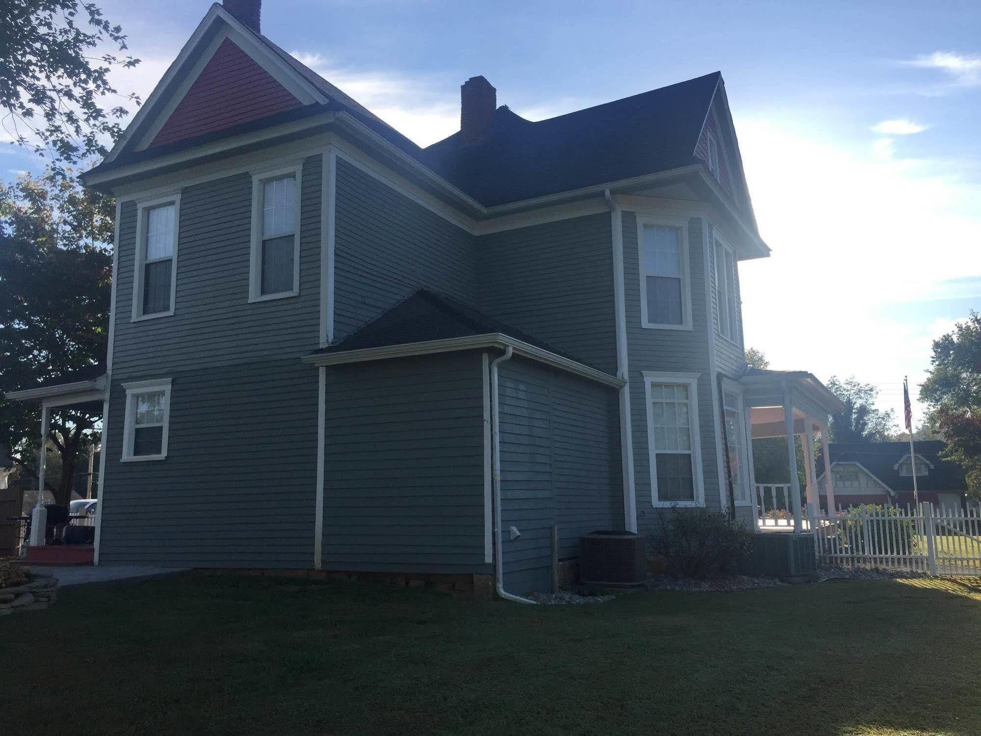 The Old Coe House Burkesville Exterior photo